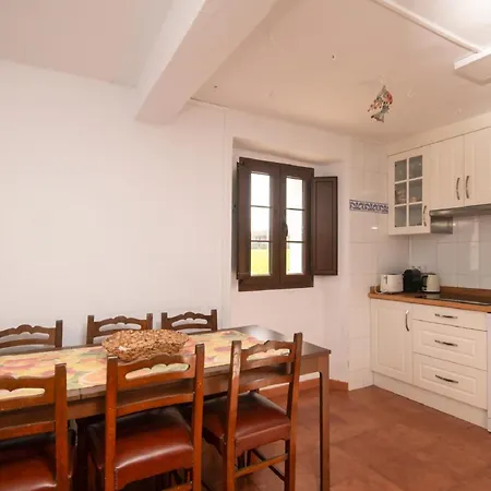 Casa Vacacional El Xuncu * Posada De Llanes